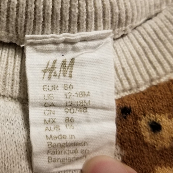 H & M guc bear sweater 12-18 months - Picture 5 of 9
